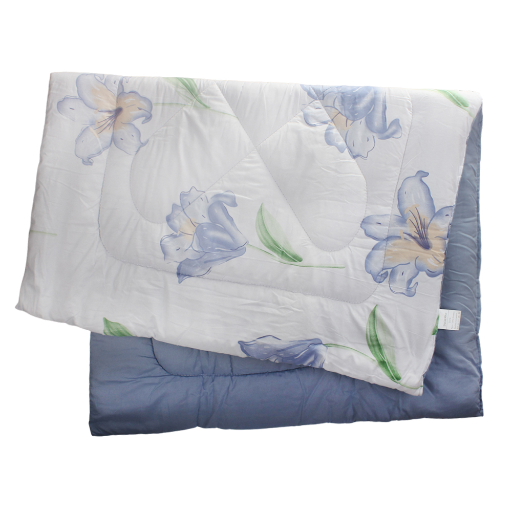 SNOWMAN Quilts Dormitory single person is covered with a cotton blanket for warmth and a seasonal universal core