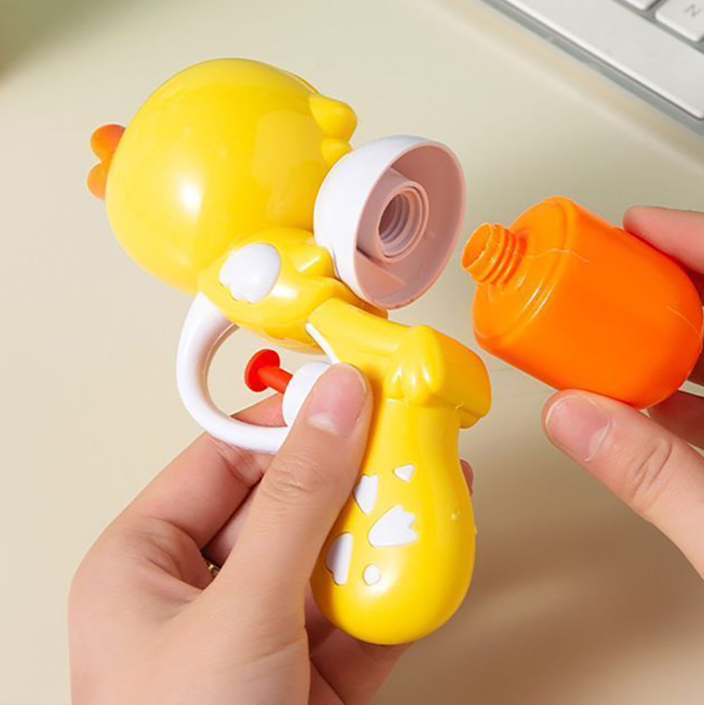FlufiFiea Toy water gums Little yellow duck water gun, children's toy, outdoor water play, small toy water gun