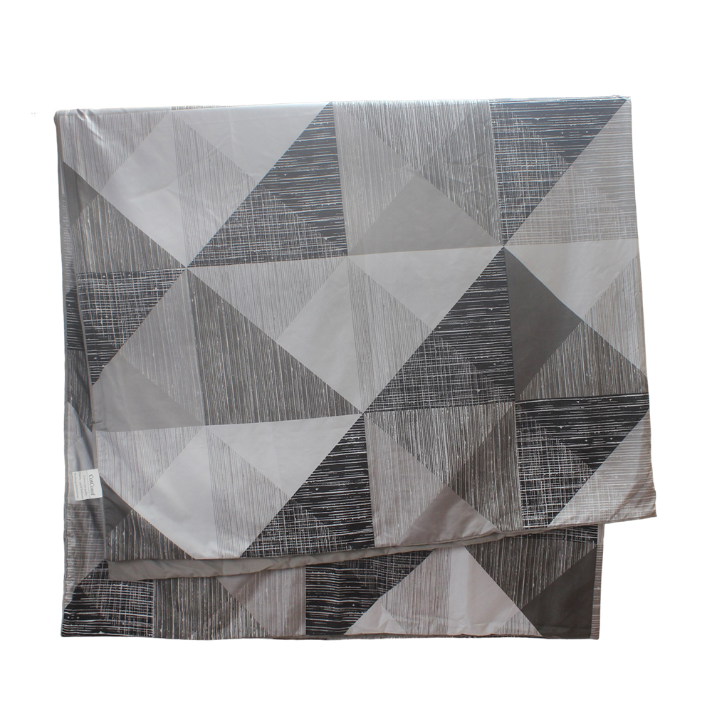 CotComf Modern Geometric 3 Piece Bedding Set, Soft Covers for quilts with Zipper Closure, Grey Triangle Pattern Duvet Cover with 2 Pillow Shams for Master or Guest Bedroom Decor