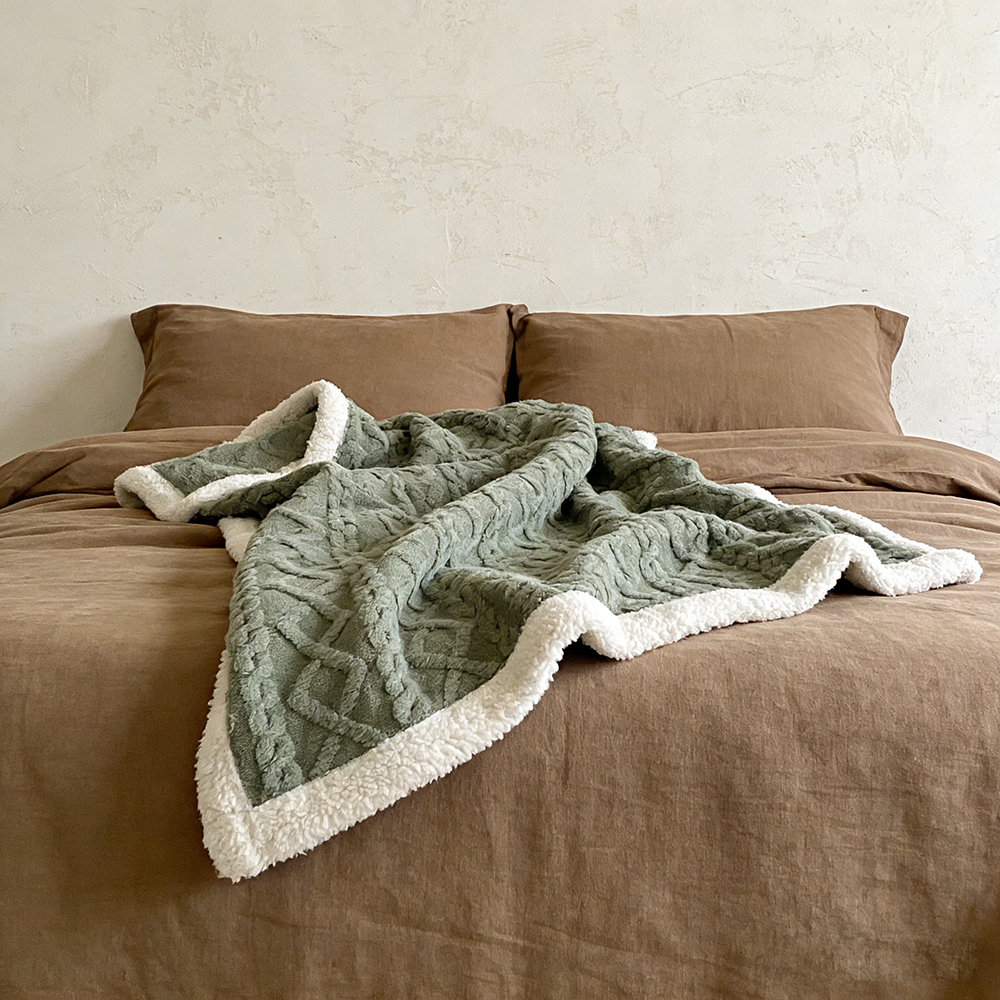 DECMAY Ultra Soft Sherpa Fleece Bed Blankets, Heavyweight Warm Cozy Fuzzy Throw for Cold Weather, Textured Bedding Blanket for Snuggling on Sofa, Nap, Camping or Christmas Gift