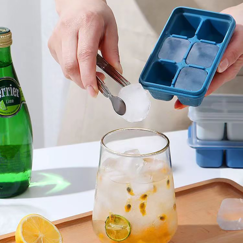 RAETTER.LY Silica gel ice cube mould with cover New ice lattice ice cube mould.